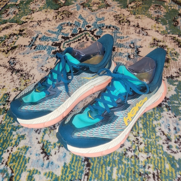 Hoka Shoes - Hoka One Mafate Speed 4 Trail Running Vibrant Colored Shoes, Size 9 Womens